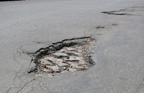 В Одинцово ремонтные работы дорожного покрытия с нарушениями